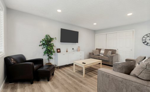 Midvale, Utah, United States 1