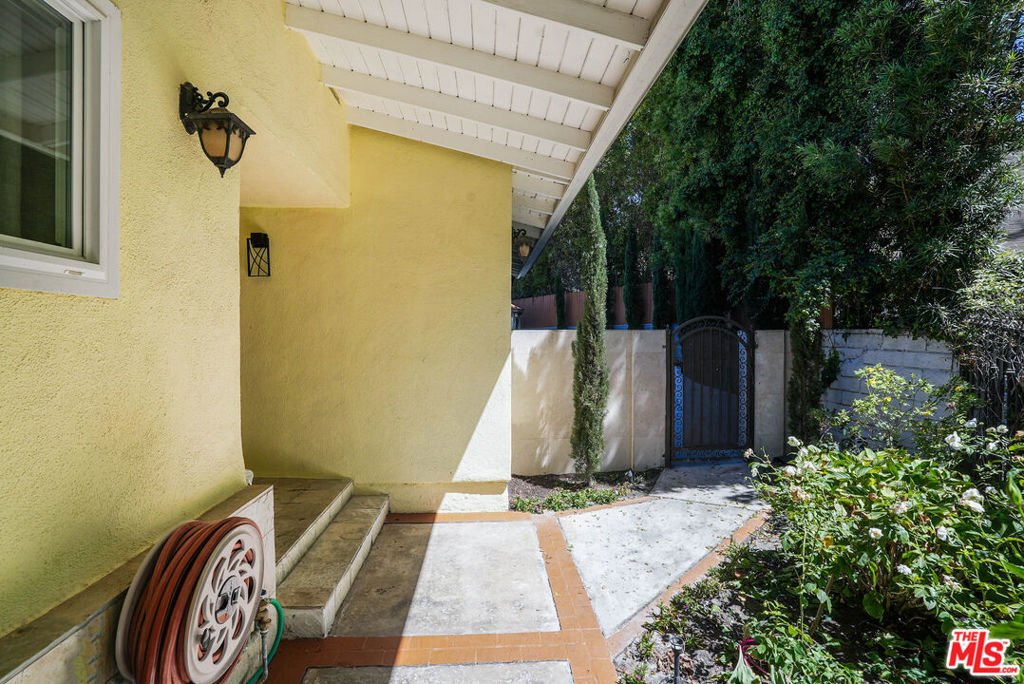 House in Los Angeles, California, United States 3 - 18423466