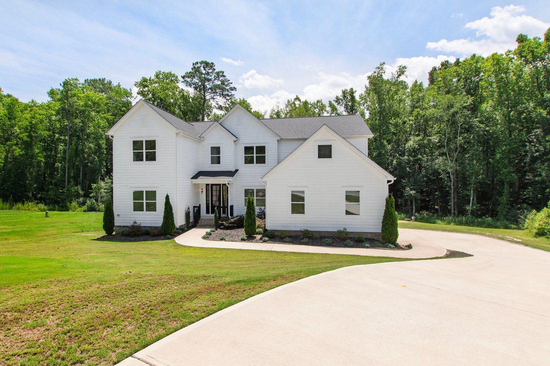 House in Angier, North Carolina, United States 2 - 18420525