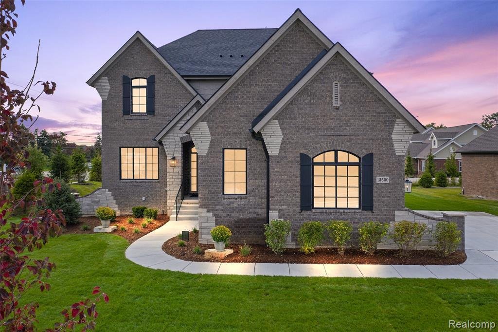 House in Mount Clemens, Michigan, United States 1 - 18309669