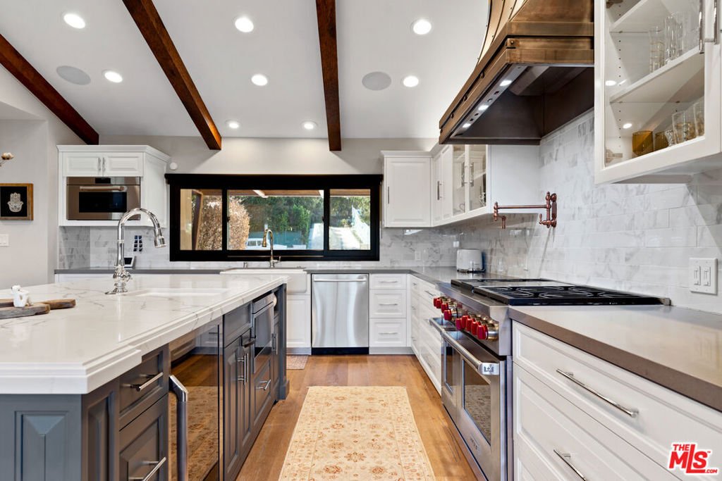 House in Los Angeles, California, United States 5 - 18423438
