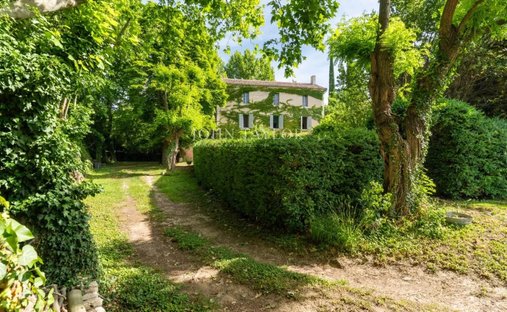 Casa en La Tour-d'Aigues, Provenza-Alpes-Costa Azul, Francia 1