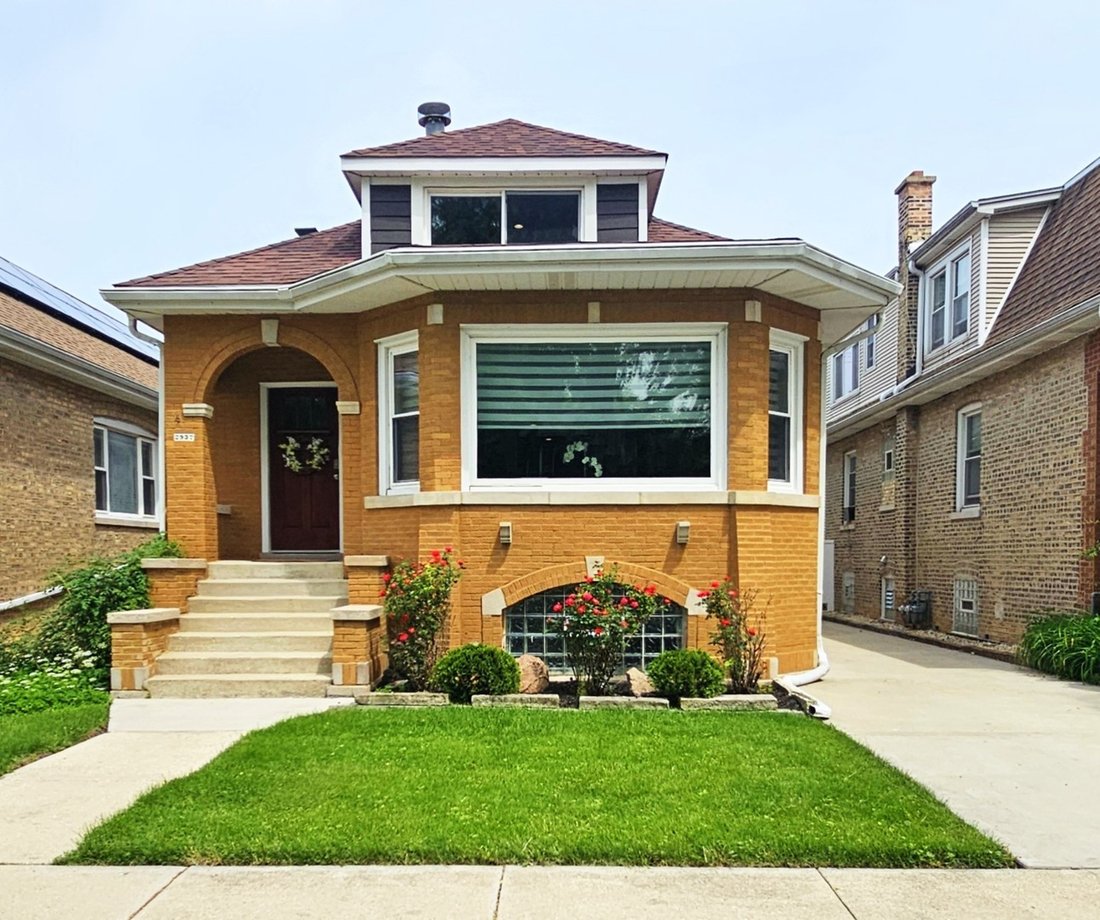 House in Elmwood Park, Illinois, United States 2 - 18423371
