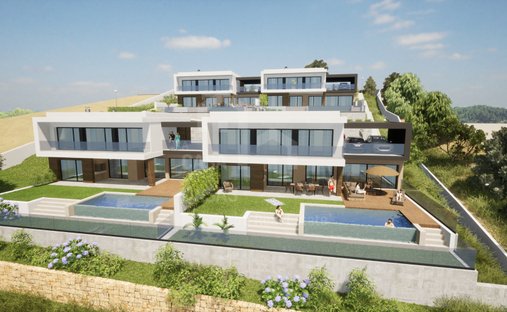 Land in Santo Isidoro, Lisbon, Portugal 1