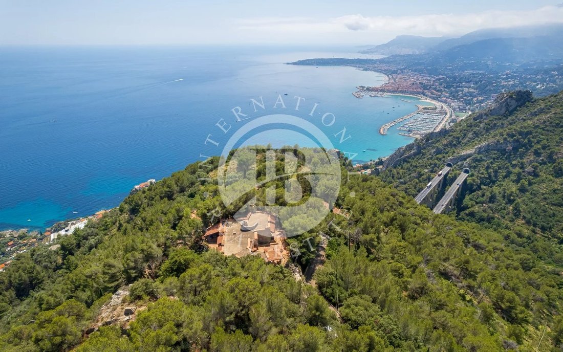 Villa in City Center, Ventimiglia, Liguria 3 - 18332720