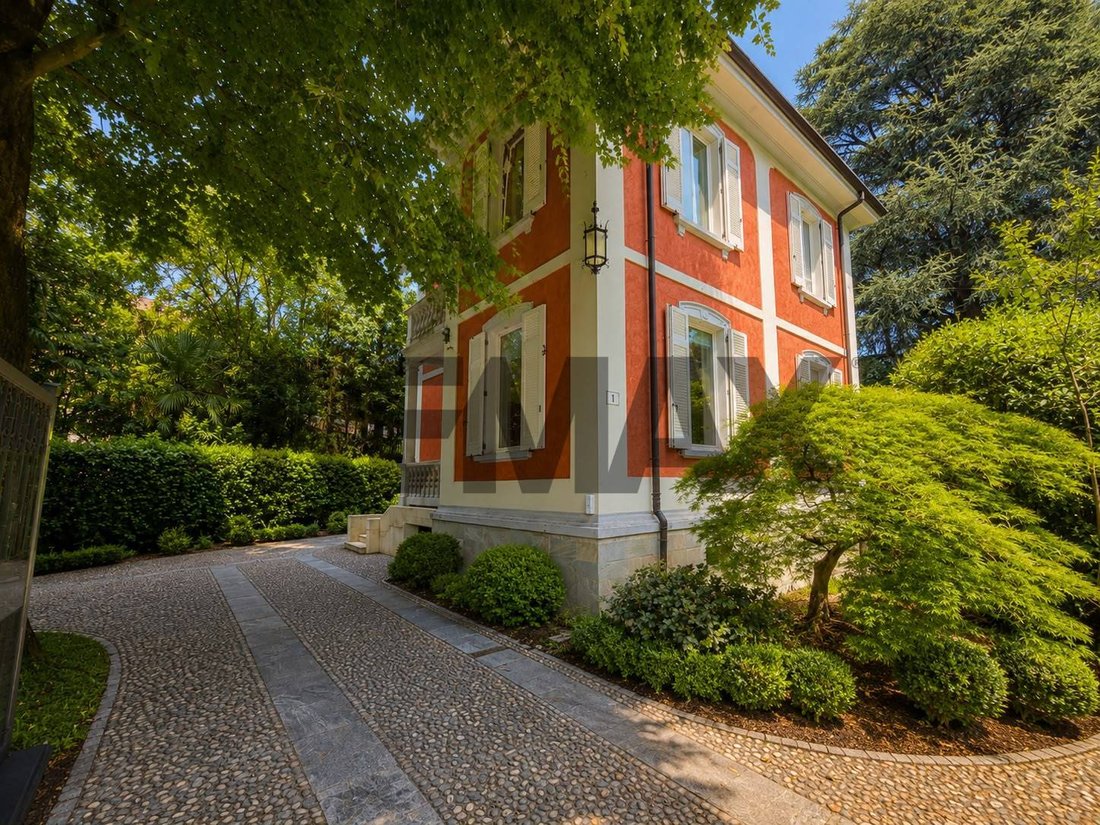 Villa in Montello - Sangallo - Biume, Varese, Lombardy 4 - 18424957