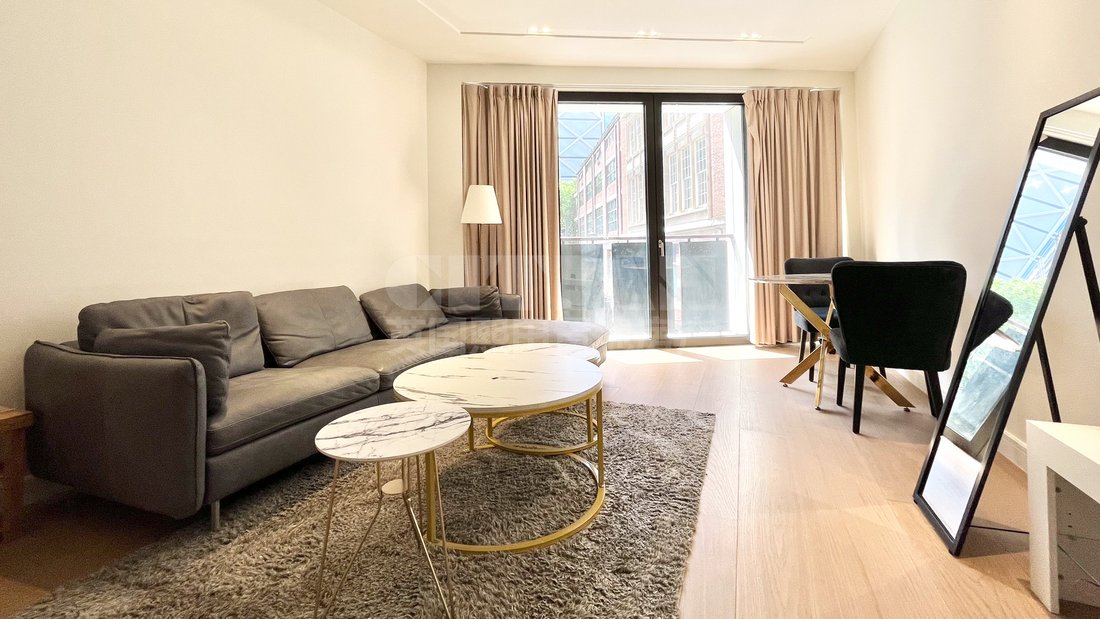 Apartment in WC2, Westminster, England 2 - 18420740