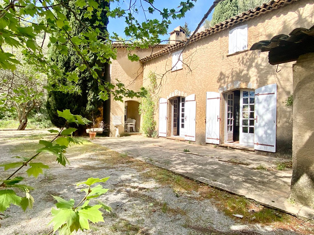 Villa in Le Revest-les-Eaux, Provence-Alpes-Côte d'Azur, France 3 - 18421596