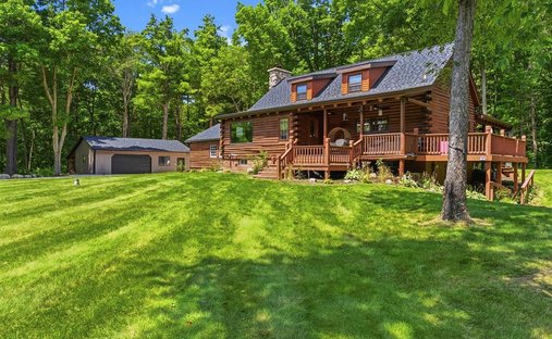 House in Columbiaville, Michigan, United States 1