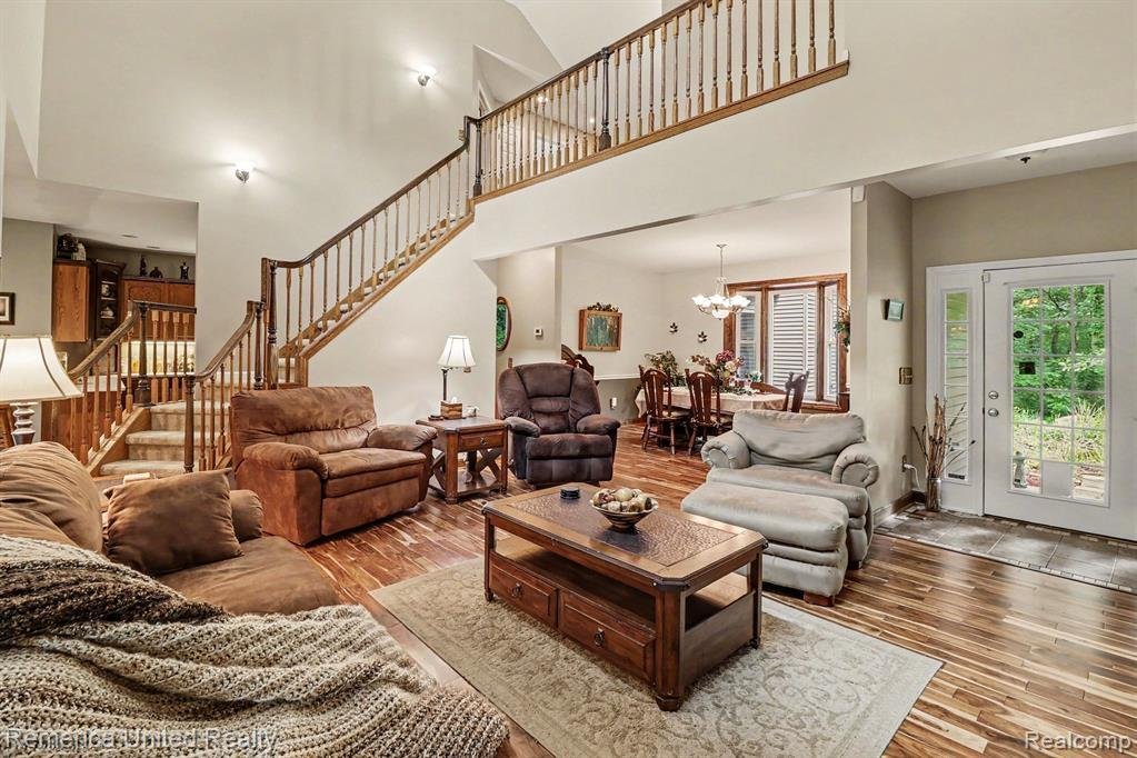 House in Gregory, Michigan, United States 5 - 18423558