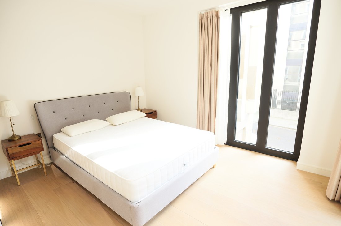 Apartment in WC2, Westminster, England 5 - 18420740