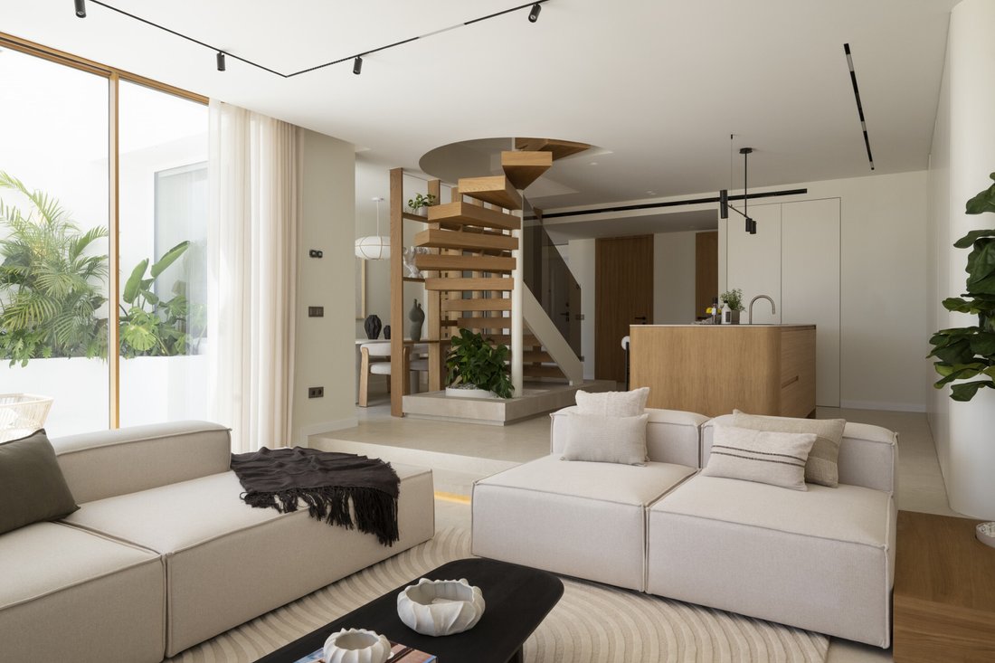 Townhouse in Puerto Banus, Marbella, Spain 2 - 18422377