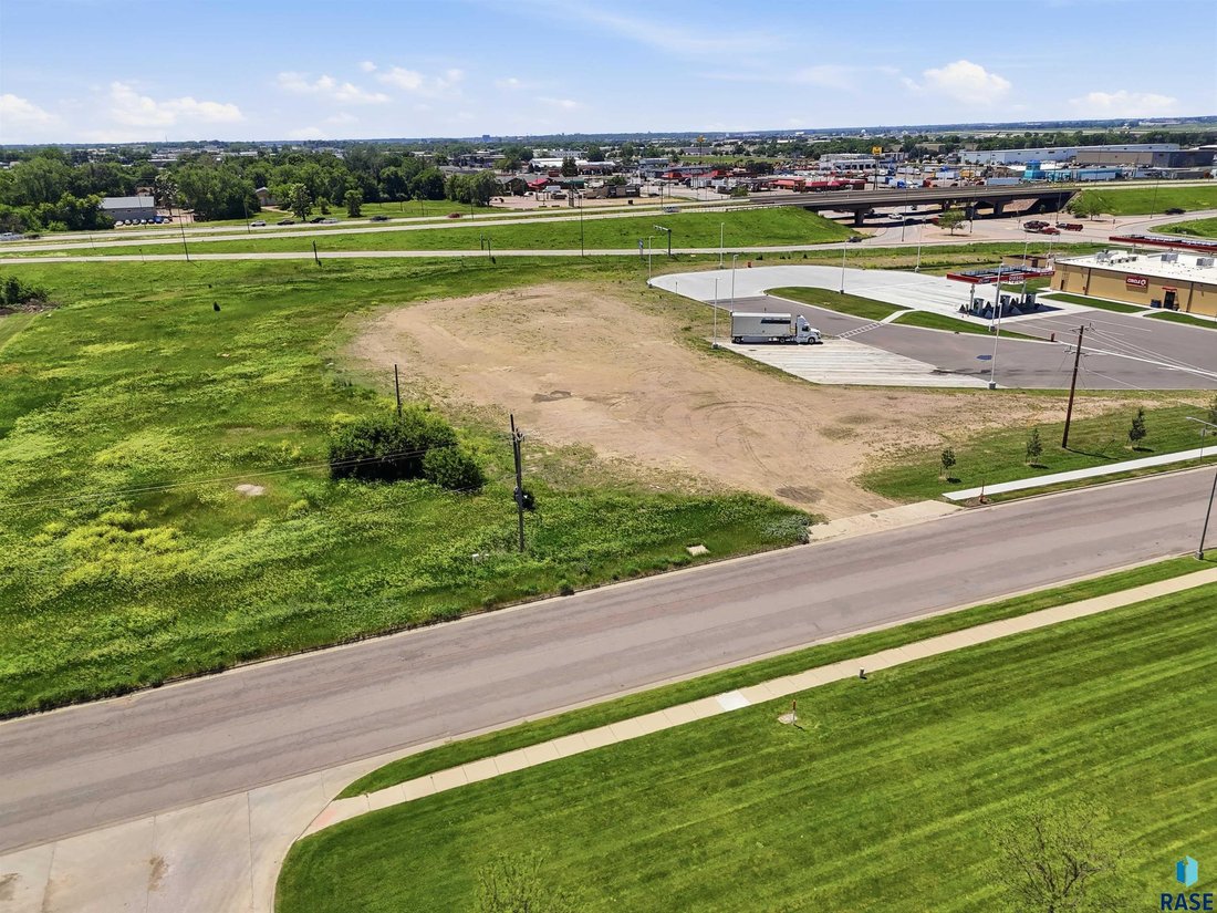 Terreno a Sioux Falls, Dakota del Sud, Stati Uniti 3 - 18420677