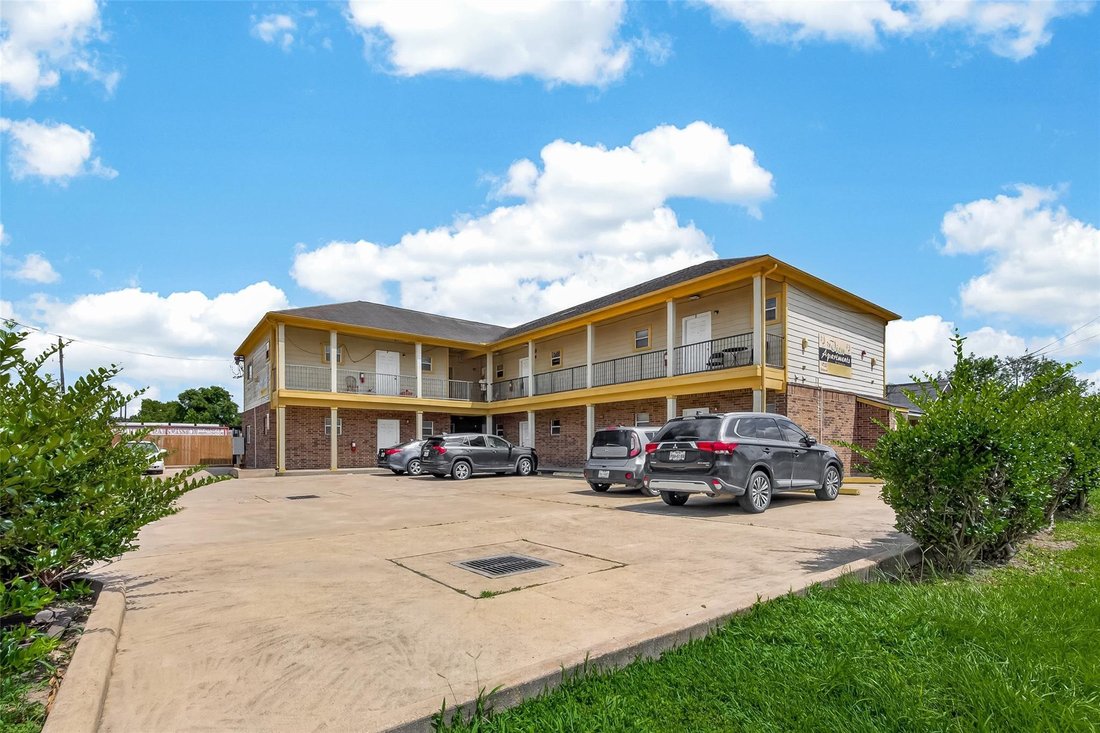Houston, Texas, United States 5 - 18423713