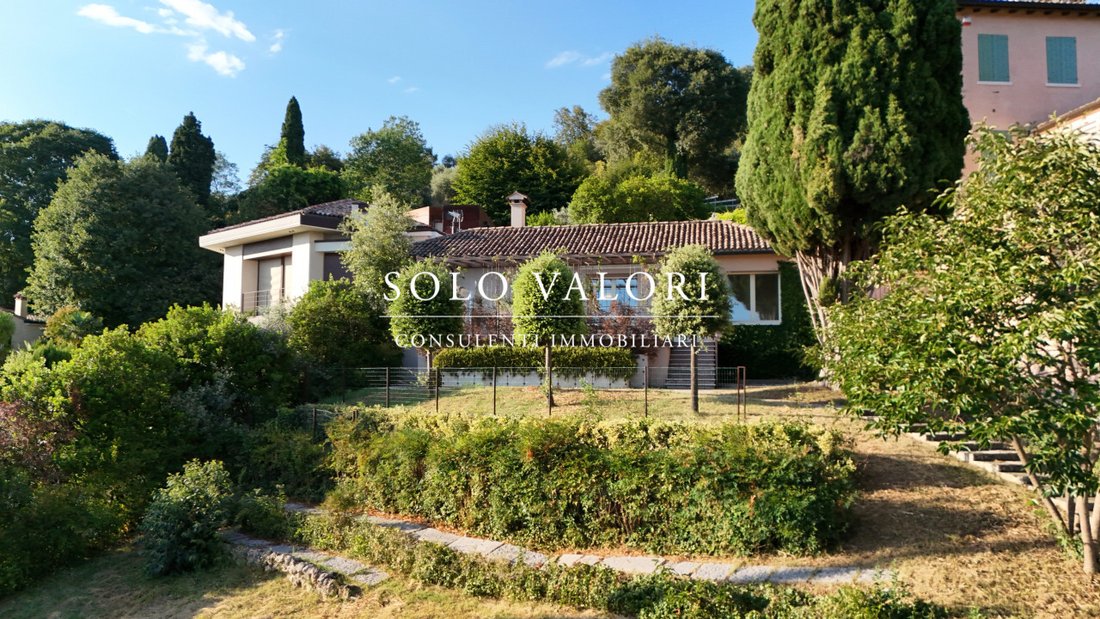 Villa in Asolo, Veneto, Italy 2 - 18409981