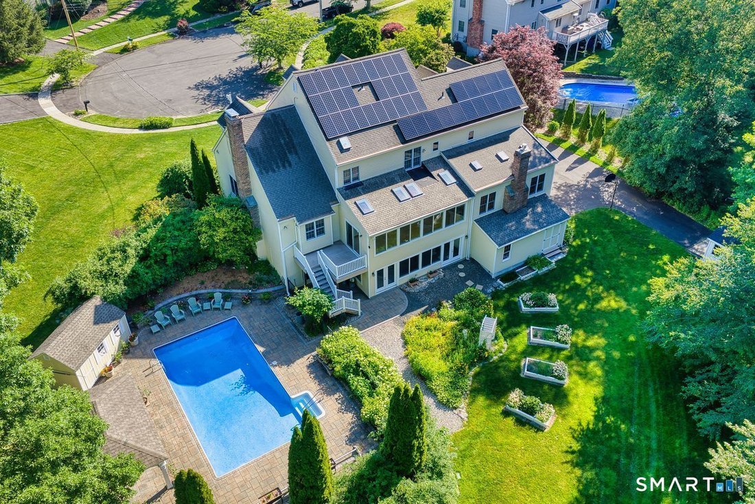 House in Stratford, Connecticut, United States 1 - 18422107