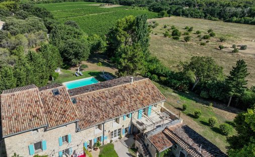 House in Saint-Didier, Provence-Alpes-Côte d'Azur, France 1