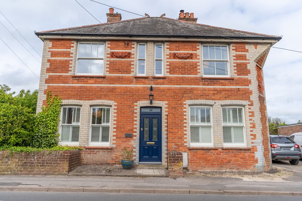 House in Lambourn, England 2 - 18042748