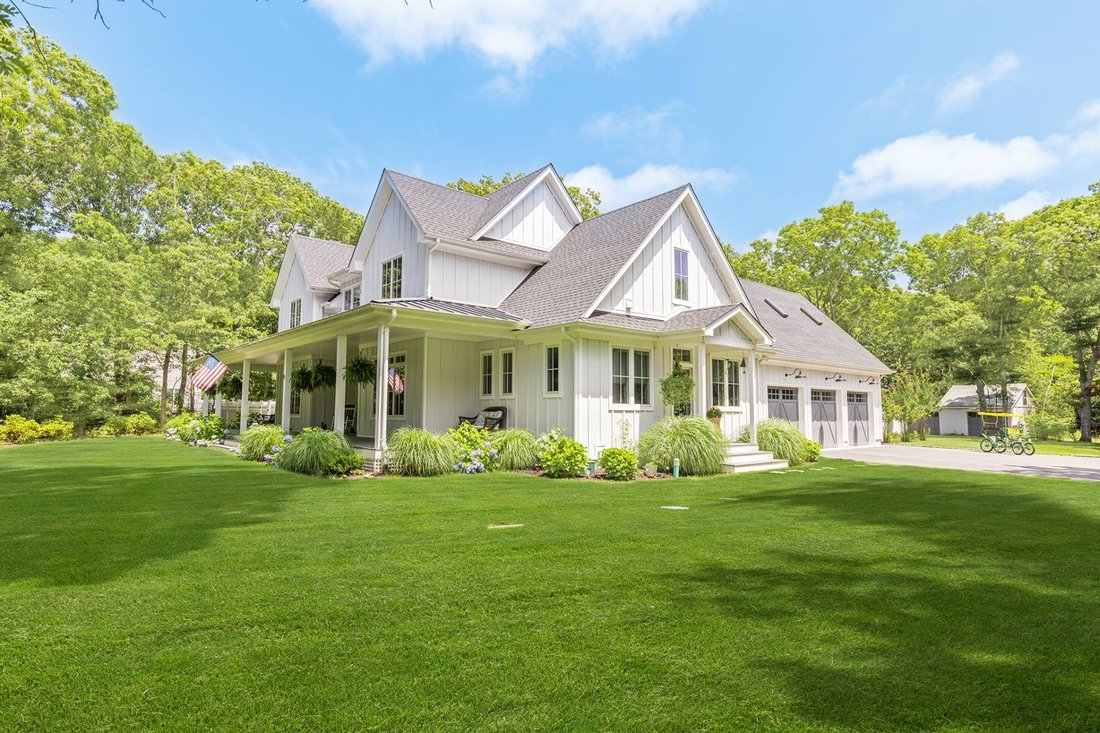 Farm Ranch in East Quogue, New York, United States 2 - 18423043