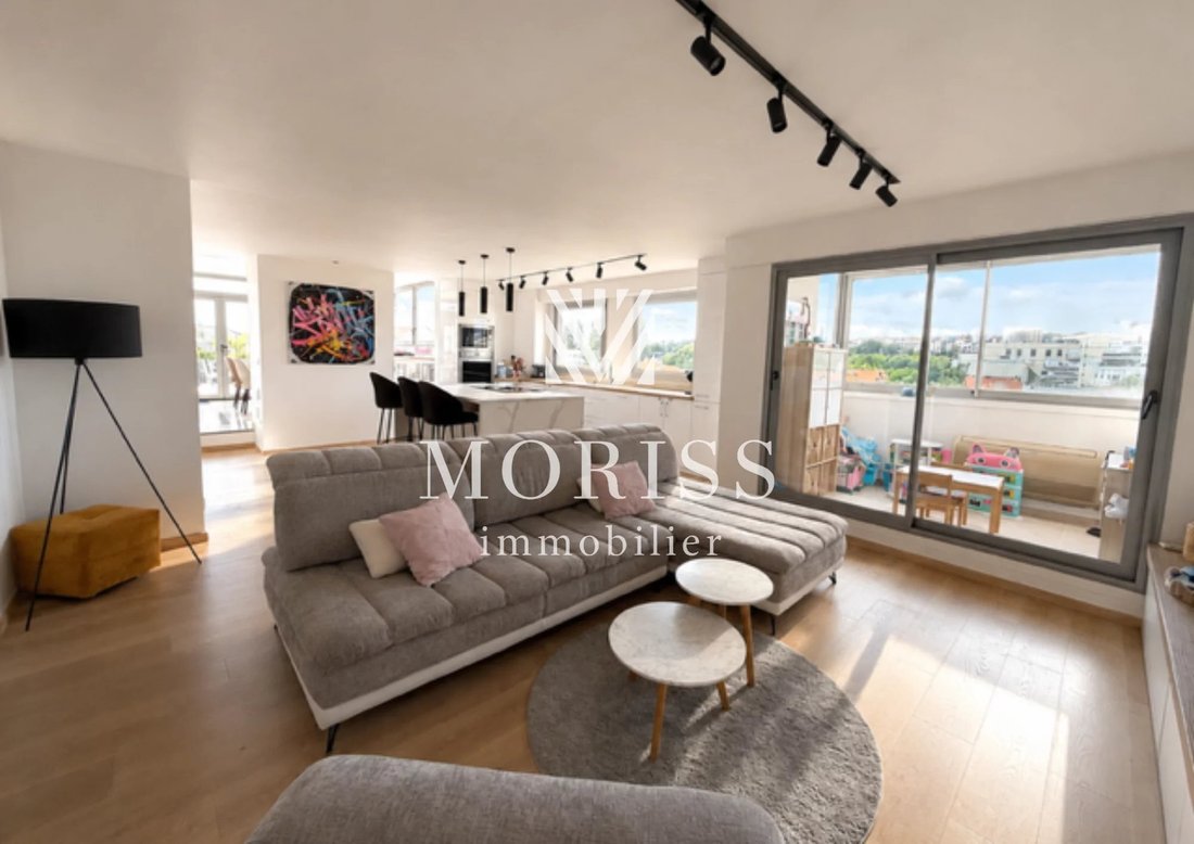 Apartment in Ledru Rollin, Le Perreux-sur-Marne, France 5 - 18421127