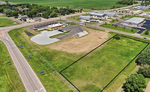 Land in Sioux Falls, South Dakota, United States 1
