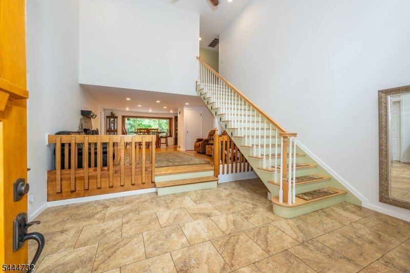 House in Morris Plains, New Jersey, United States 4 - 18422618