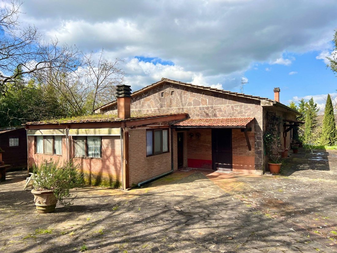 Villa in Castelnuovo Berardenga, Tuscany, Italy 1 - 18424949