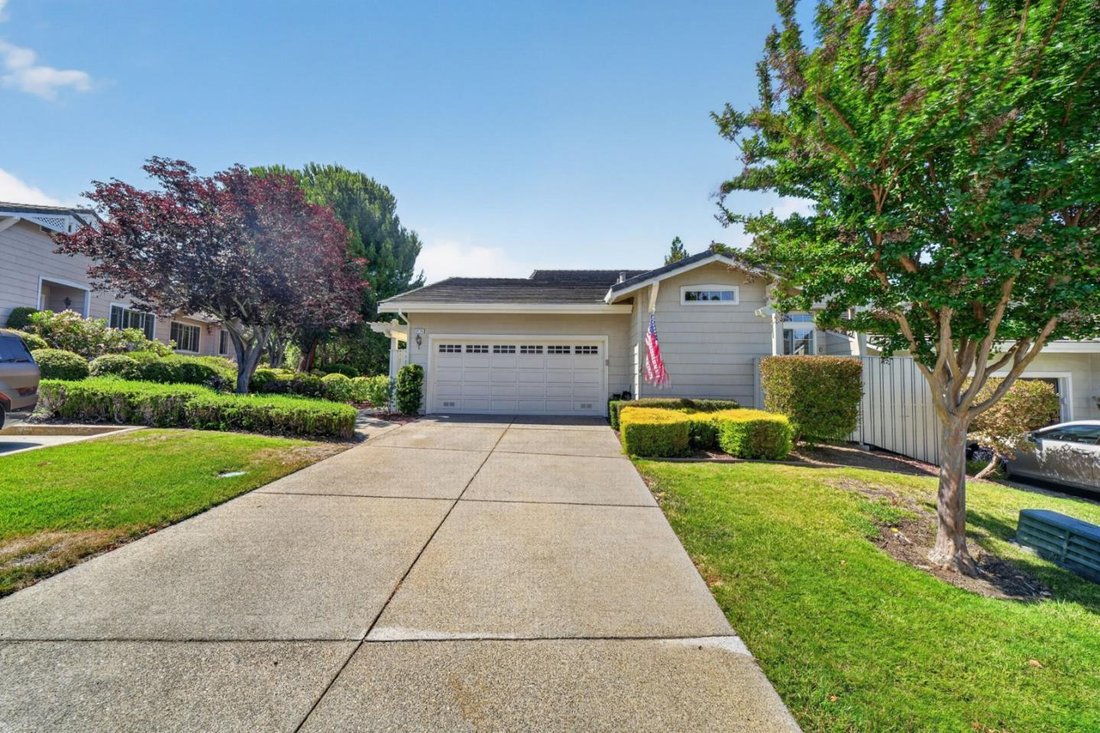 Condo in San Jose, California, United States 2 - 18423190