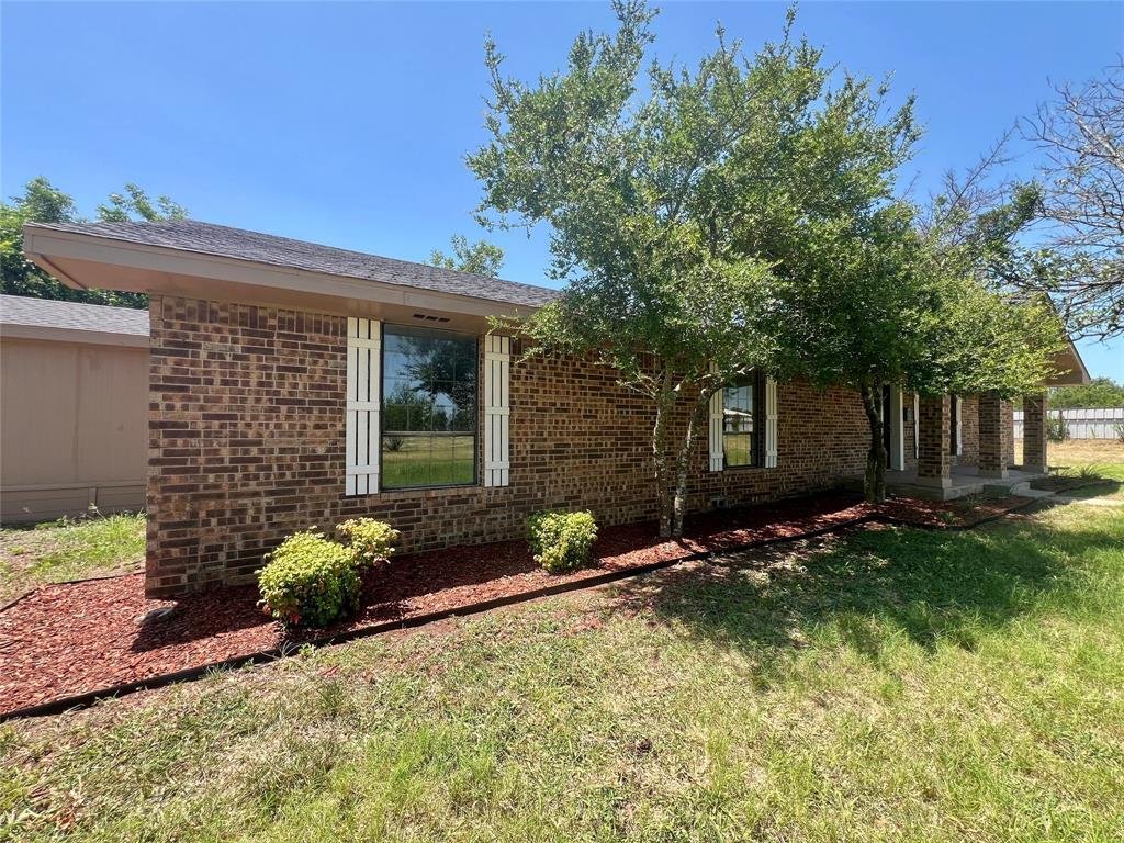House in Springtown, Texas, United States 3 - 17213907