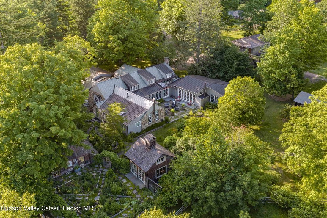 House in Saugerties, New York, United States 1 - 18420509