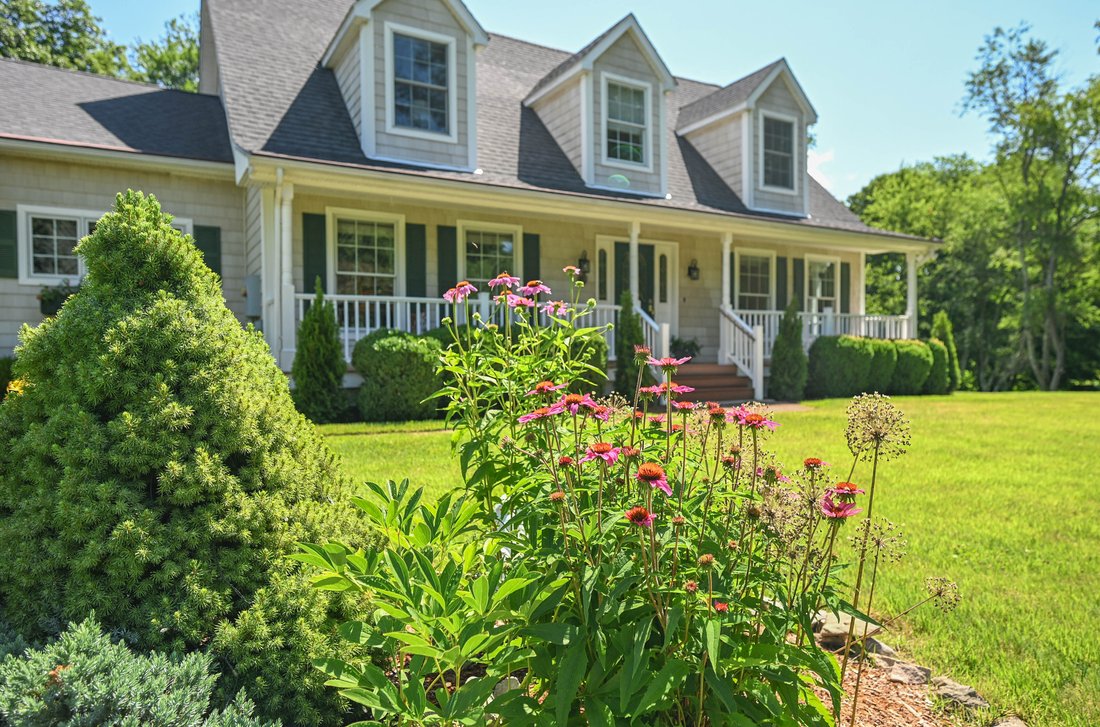 House in Newtown, Connecticut, United States 2 - 18421287