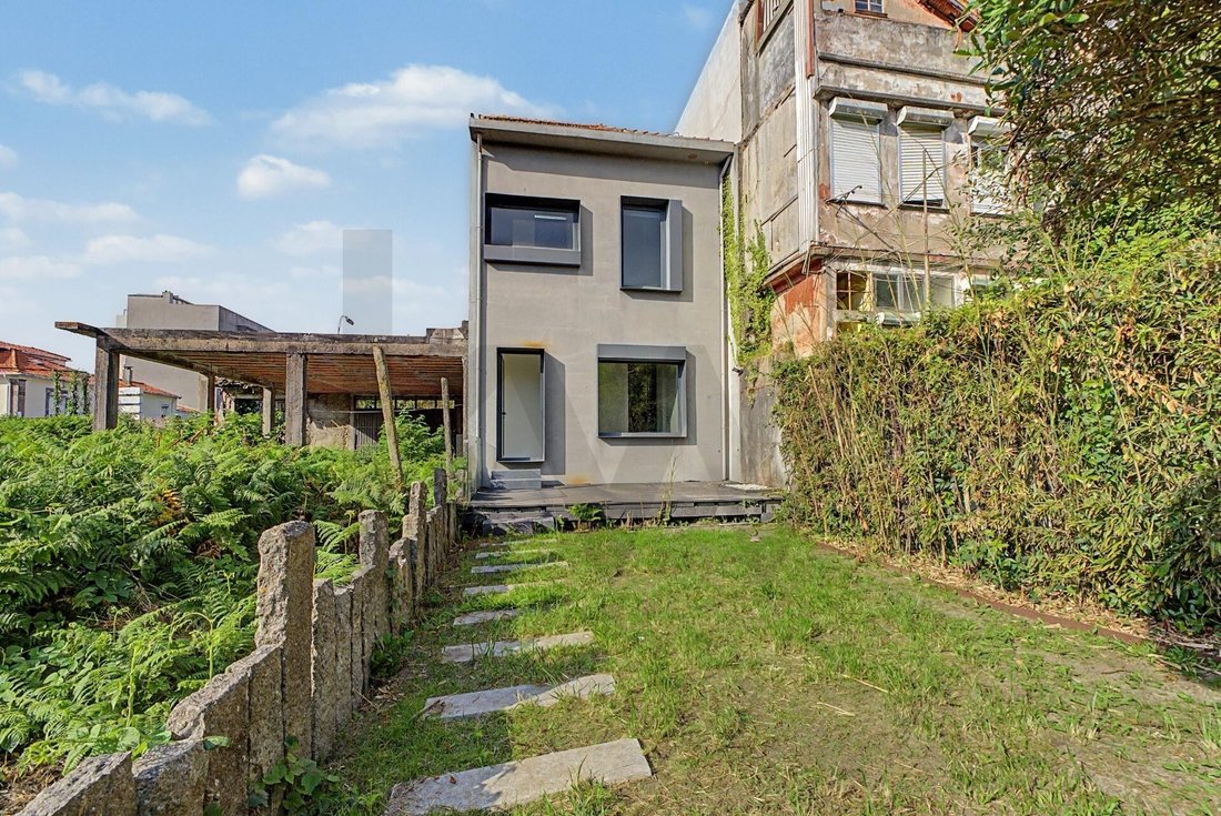 House in Santa Marinha e Sao Pedro da Afurada, Porto District, Portugal 5 - 18420662