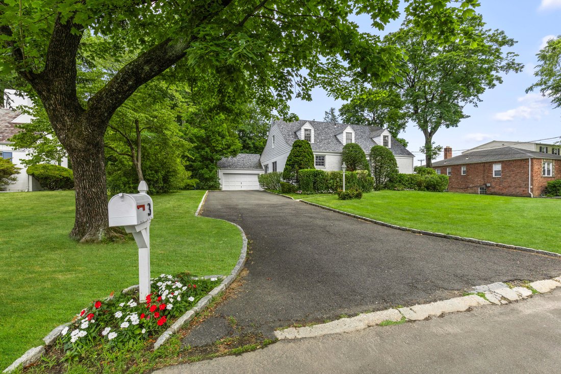 House in Harrison, New York, United States 2 - 18424280