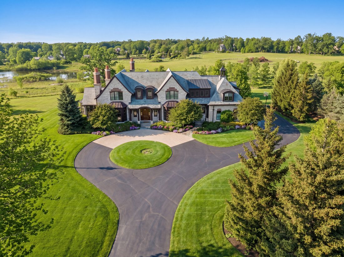 House in Lake Bluff, Illinois, United States 3 - 18421704