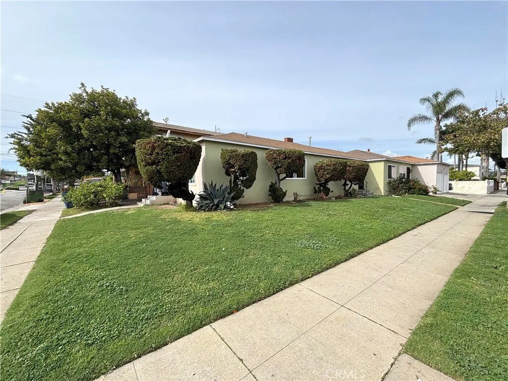 Hawthorne, California, United States 1 - 17224735