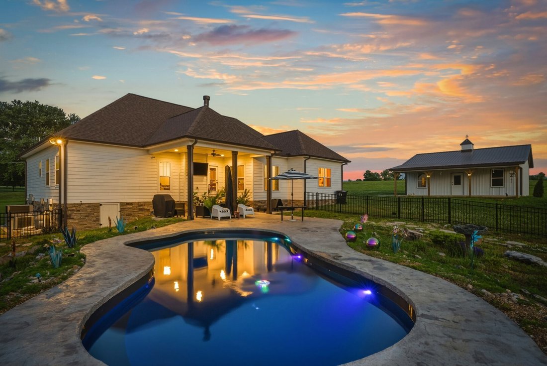 House in Greenbrier, Tennessee, United States 3 - 18422541