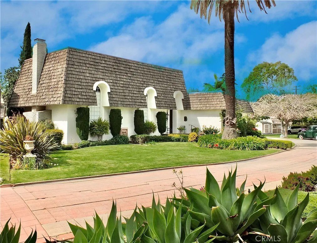 House in Signal Hill, California, United States 4 - 18423534