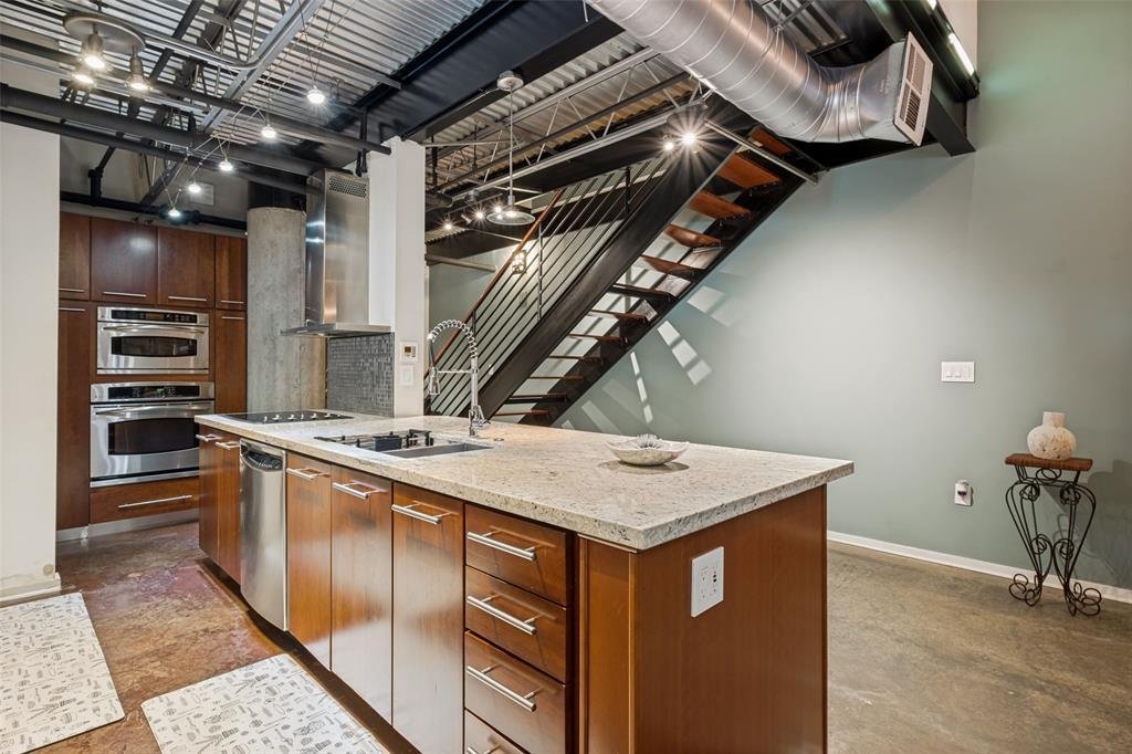 Condo in Dallas, Texas, United States 3 - 18423803
