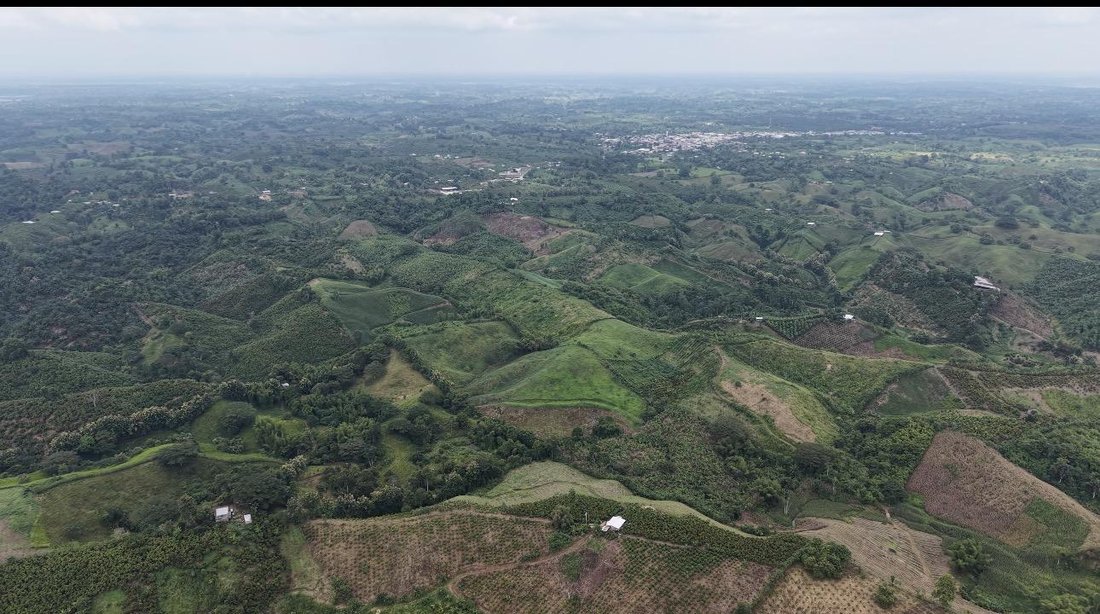 Land in La Bramadora, Manabí, Ecuador 4 - 18421176
