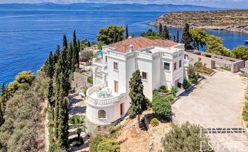 Villa in Spetses, Attica, Grecia 1