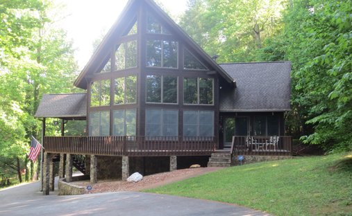 House in Tellico Plains, Tennessee, United States 1