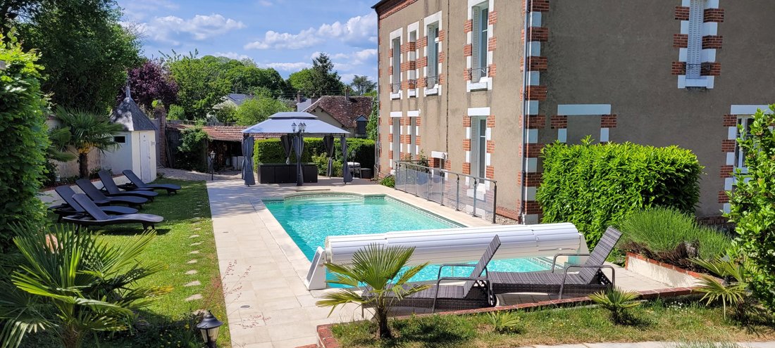 Estate in Henrichemont, Centre-Val de Loire, France 1 - 18421364