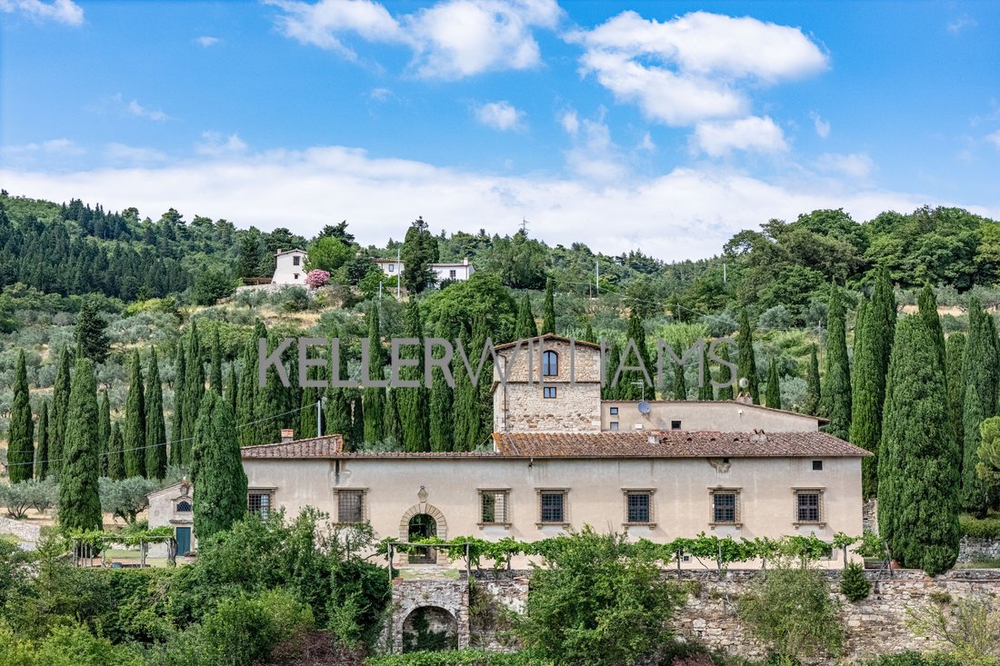 Maison à Calenzano, Toscane, Italie 1 - 18420666