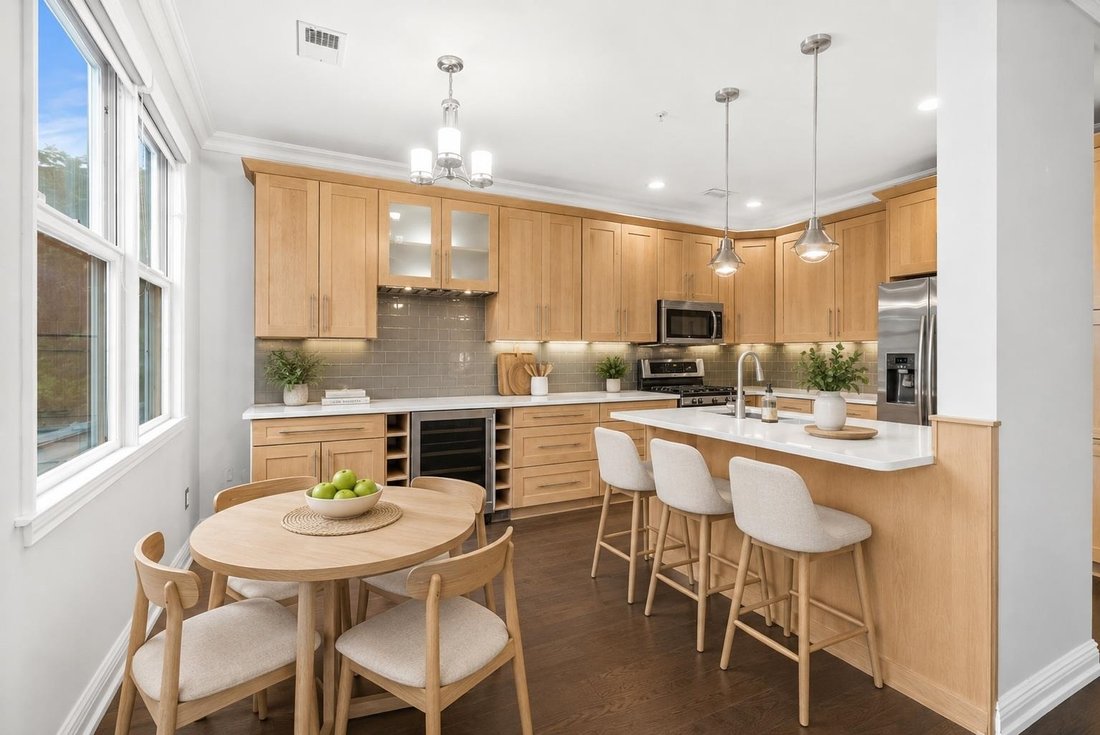 Condo in Guttenberg, New Jersey, United States 1 - 18274732