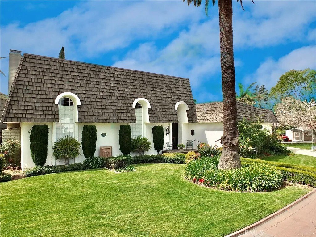 House in Signal Hill, California, United States 1 - 18423534