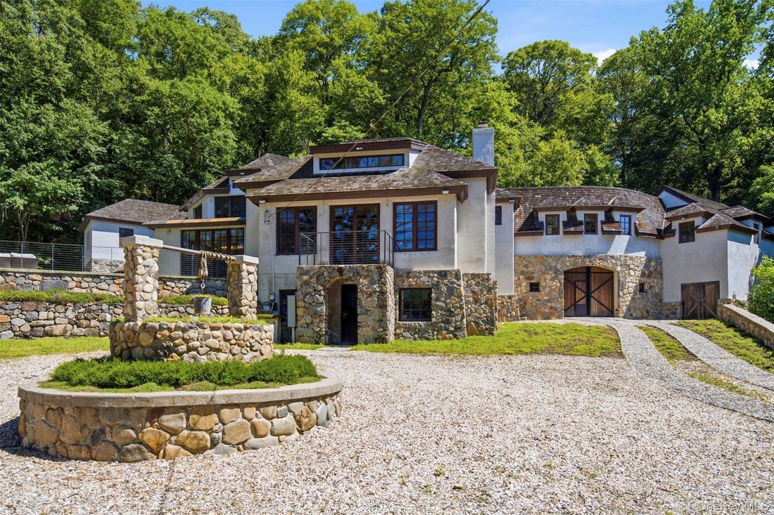 House in Cold Spring Harbor, New York, United States 4 - 18423426