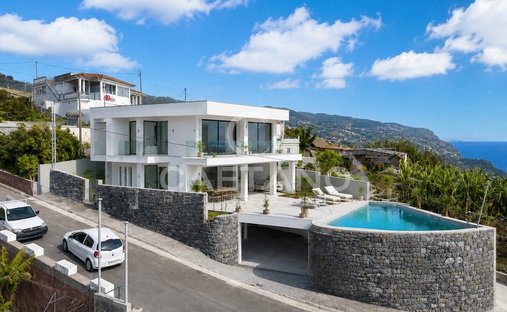 Villa in Ponta do Sol, Autonome Region Madeira, Portugal 1