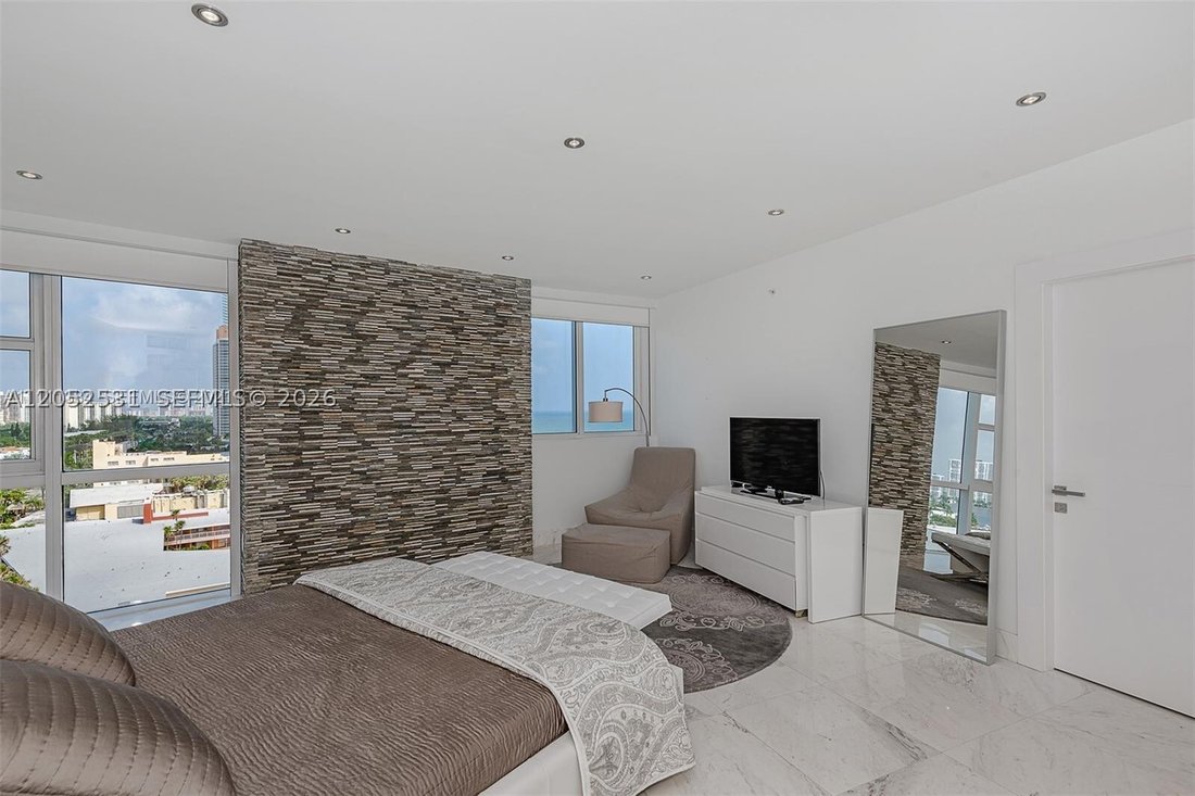 Condo in Golden Beach, Florida, United States 1 - 18423078