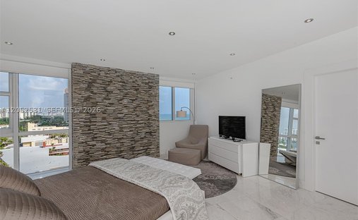 Appartement à Golden Beach, Floride, États-Unis 1