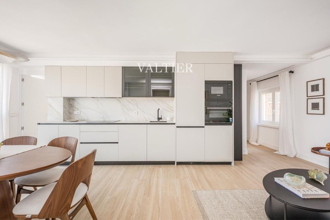 Apartment in Barrio Salamanca, Madrid, Spain 2 - 18420960